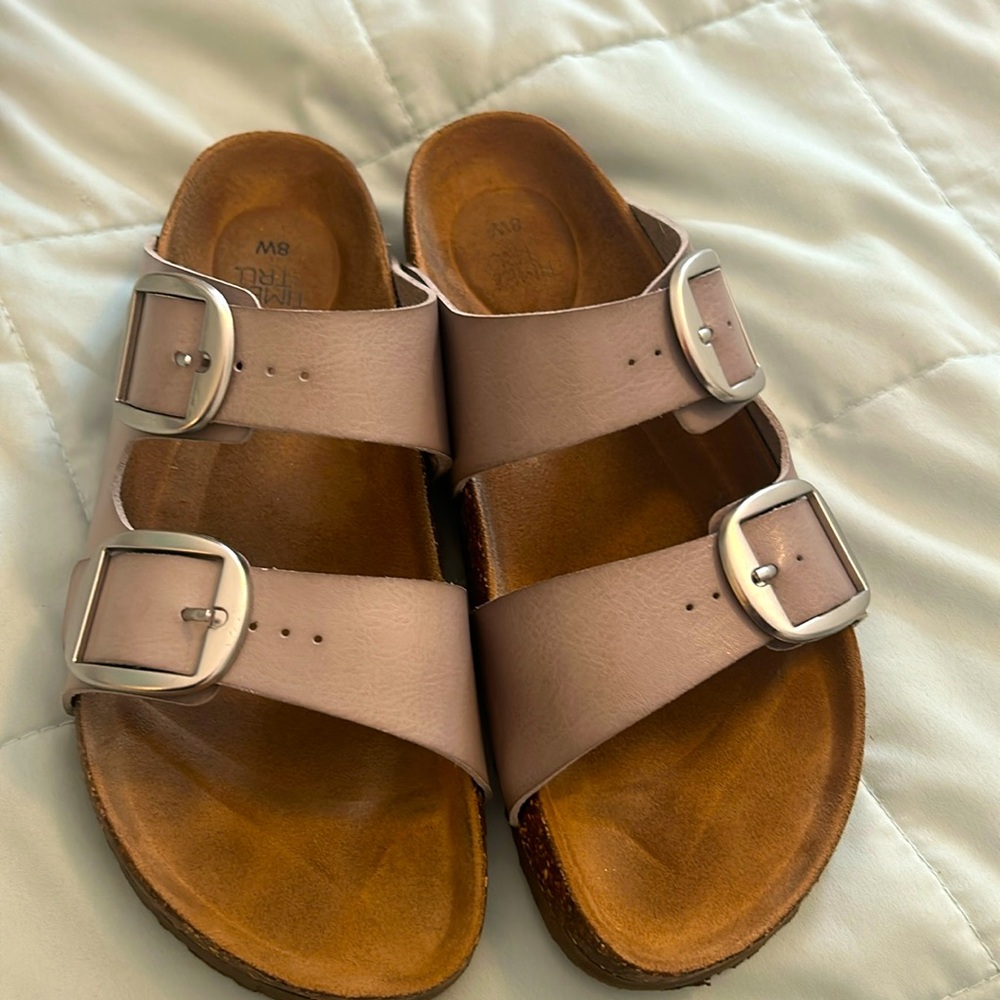 Time and Tru 8W Sandals like Birkenstocks Gray Adjustable Strap